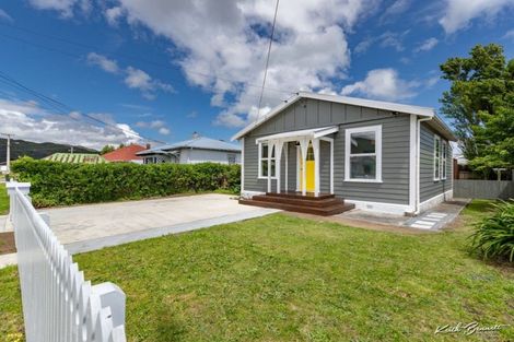Photo of property in 50 York Street, Moera, Lower Hutt, 5010