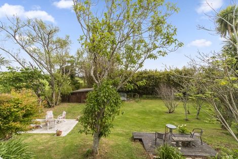 Photo of property in 2083 State Highway 16, Helensville, 0875