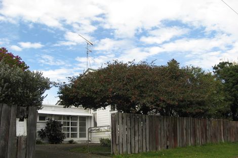 Photo of property in 111 Heads Road, Gonville, Whanganui, 4501