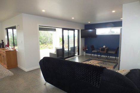 Photo of property in 317 Pinecrest Drive, Gulf Harbour, Whangaparaoa, 0930