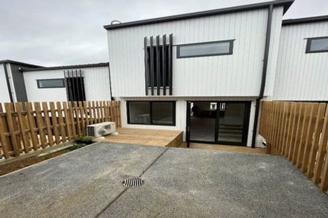 Photo of property in 4/23 Middleton Road, Johnsonville, Wellington, 6037