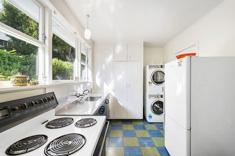 Photo of property in 2/37 Braithwaite Street, Karori, Wellington, 6012