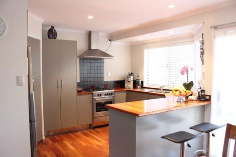 Photo of property in 48 Orangewood Drive, Northpark, Auckland, 2013