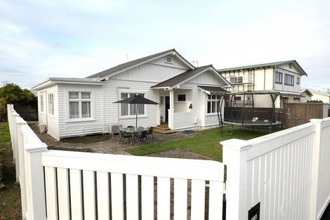 Photo of property in 219 Georges Drive, Napier South, Napier, 4110
