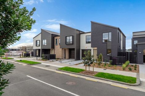 Photo of property in 26 Waka Moana Drive, Hobsonville, 0616