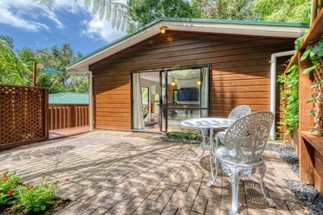 Photo of property in 130 Victory Road, Laingholm, Auckland, 0604
