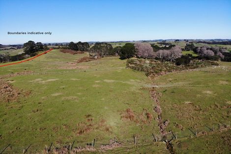 Photo of property in 132b Gatfield Road, Kaukapakapa, 0873