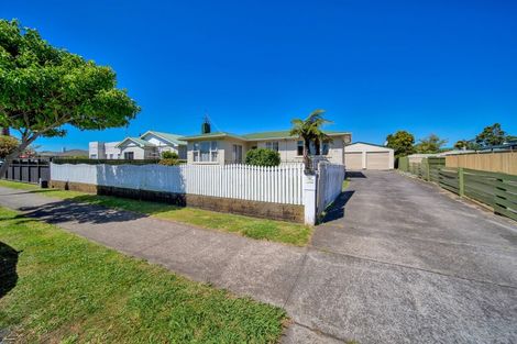 Photo of property in 144 Waihi Road, Hawera, 4610