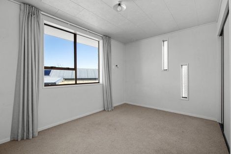 Photo of property in 6 Ashworth Street, Alexandra, 9320