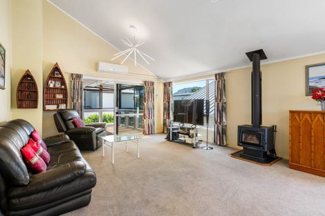 Photo of property in 200a Harbour View Road, Whangamata, 3620
