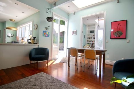 Photo of property in 84a Rintoul Street, Newtown, Wellington, 6021