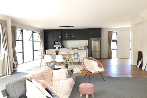 Photo of property in 36 Windlass Street, Long Bay, Auckland, 0630