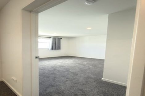 Photo of property in 9d Mander Place, Bucklands Beach, Auckland, 2012