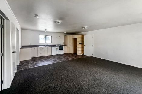 Photo of property in 3 Moore Street, West End, Palmerston North, 4412