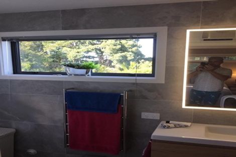 Photo of property in 51 Tainui Road, Titirangi, Auckland, 0604