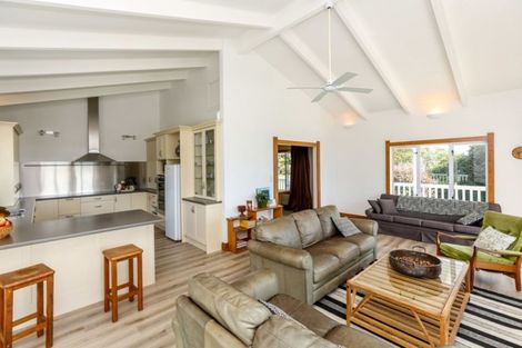 Photo of property in 151 Hickman Road, Urenui, 4375