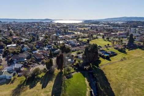 Photo of property in 16 Gwendoline Street, Glenholme, Rotorua, 3010
