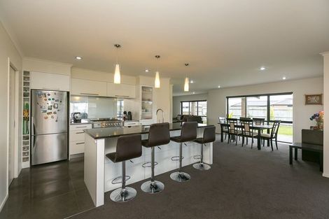 Photo of property in 1 Rawiri Drive, Bell Block, New Plymouth, 4312