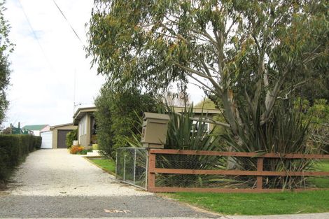 Photo of property in 9 Pedersen Road, Haumoana, 4102