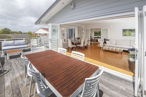 Photo of property in 185 Riddell Road, Glendowie, Auckland, 1071