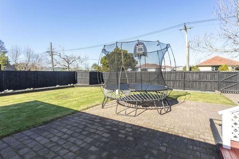 Photo of property in 172 Withells Road, Avonhead, Christchurch, 8042