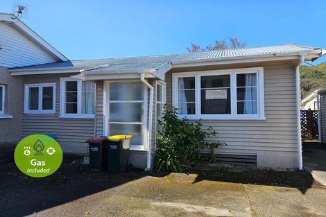 Photo of property in 18 Saint Ronans Avenue, Waterloo, Lower Hutt, 5011