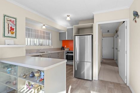 Photo of property in 1/81 Tukapa Street, Westown, New Plymouth, 4310