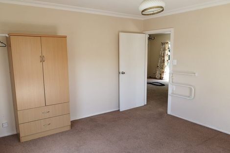 Photo of property in 3 Newbridge Place, Ilam, Christchurch, 8041