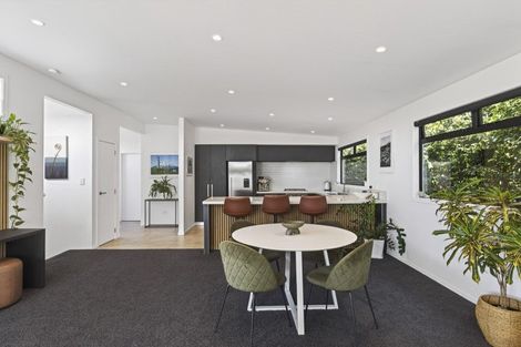 Photo of property in 58a Brois Street, Frankleigh Park, New Plymouth, 4310