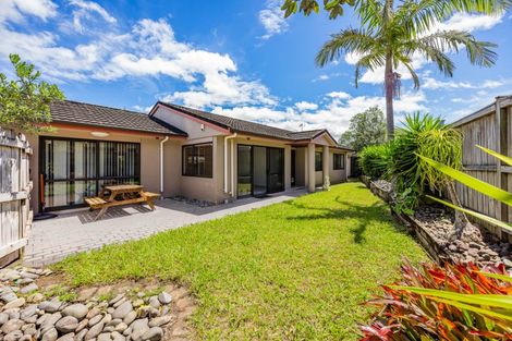 Photo of property in 48 Stellamaris Way, Northpark, Auckland, 2013