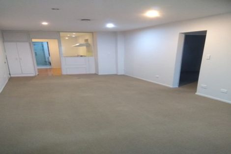 Photo of property in 52 Bond Crescent, Forrest Hill, Auckland, 0620