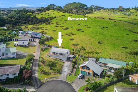 Photo of property in 16 Seascape Lane, Coopers Beach, 0420