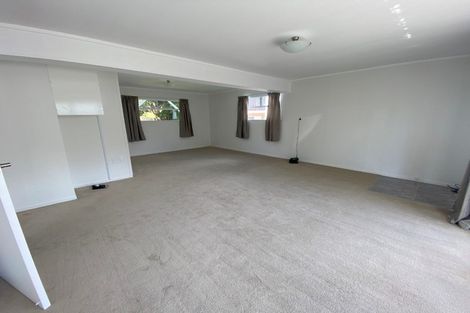 Photo of property in 23b Hill Road, Hillpark, Auckland, 2102