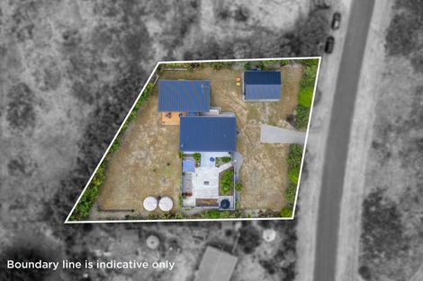 Photo of property in 7 Strathnaver Drive, Waikawa Beach, Manakau, 5573