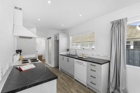 Photo of property in 26 Harrison Crescent, Avalon, Lower Hutt, 5011