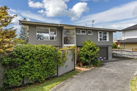 Photo of property in 1/51 East Coast Road, Milford, Auckland, 0620