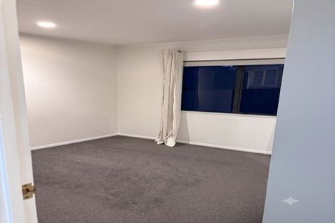 Photo of property in 27a Willoughby Avenue, Howick, Auckland, 2014
