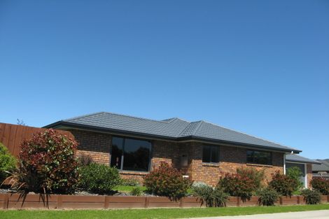 Photo of property in 48 Allport Place, Stoke, Nelson, 7011