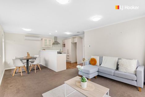 Photo of property in 212 Gordon Road, Mosgiel, 9024