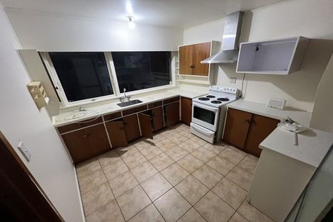 Photo of property in 2/54 Great South Road, Manurewa, Auckland, 2102