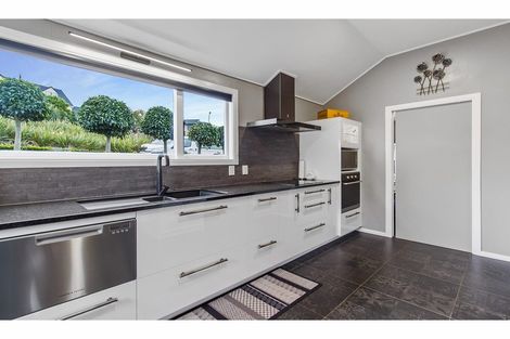 Photo of property in 13 Watlington Place, Watlington, Timaru, 7910