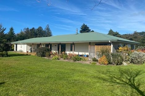 Photo of property in 3 Watersons Line, Dalefield, Carterton, 5791