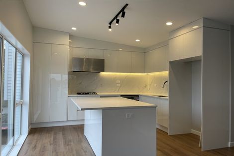 Photo of property in 36b Staveley Avenue, Mount Roskill, Auckland, 1041