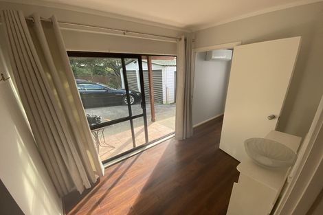 Photo of property in 32 Fairburn Road, Otahuhu, Auckland, 1062