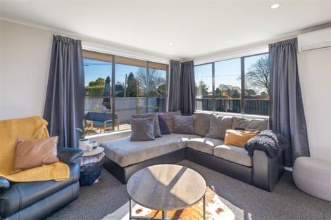 Photo of property in 24 Paddington Street, Northcote, Christchurch, 8052