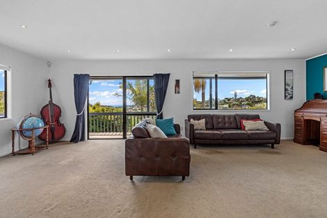 Photo of property in 66 Redwing Street, Browns Bay, Auckland, 0630