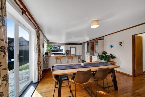 Photo of property in 10 Maire Street, Hawera, 4610