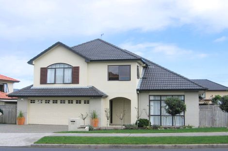 Photo of property in 23 Middlefield Drive, East Tamaki Heights, Auckland, 2016