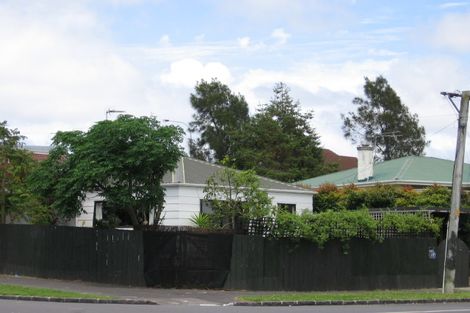 Photo of property in 2b Premier Avenue, Point Chevalier, Auckland, 1022
