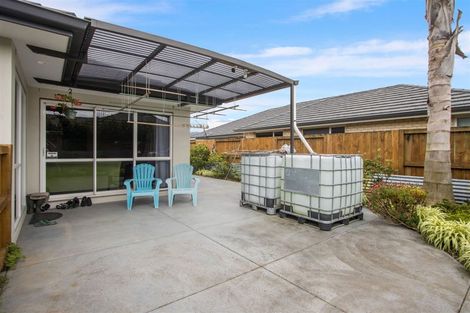 Photo of property in 2 Friis Drive, Katikati, 3178